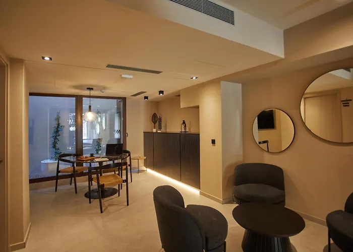 Belle Marivent Mediterranean Petit Hotel